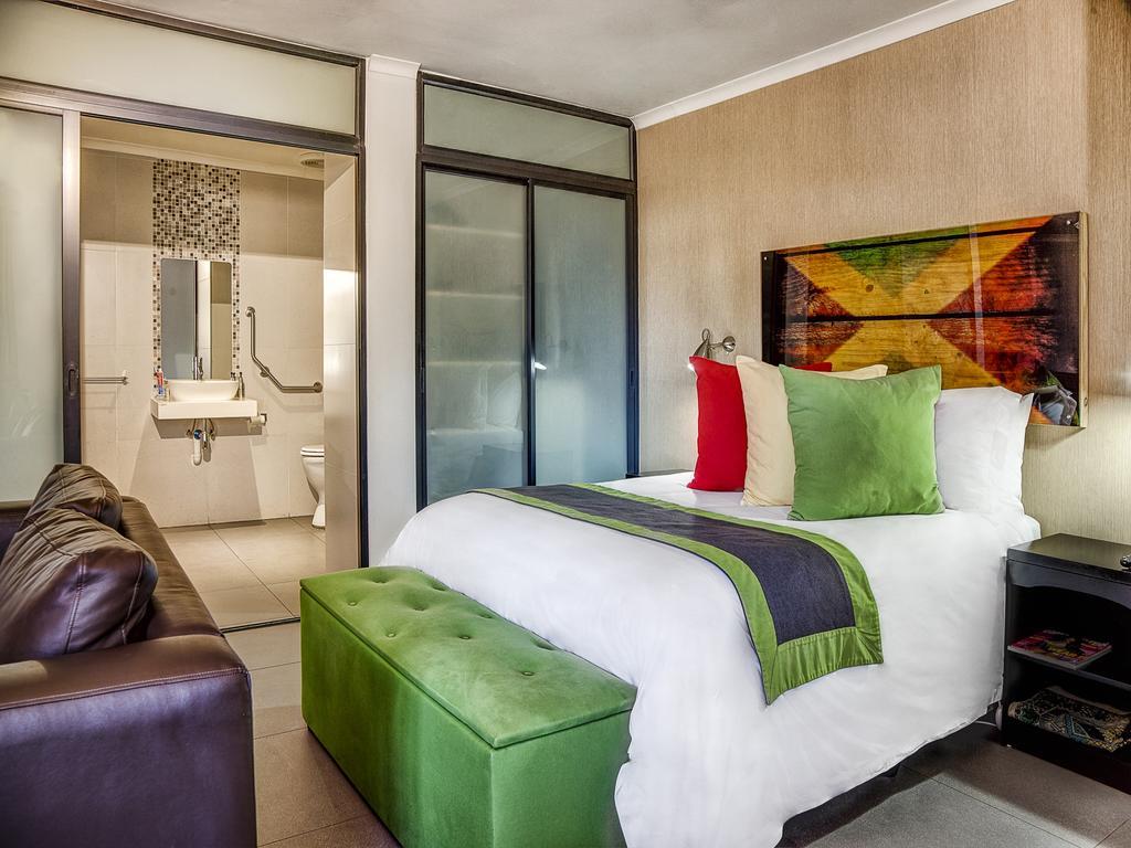 Yalla Yalla Boutique Hotel Вітбанк Екстер'єр фото