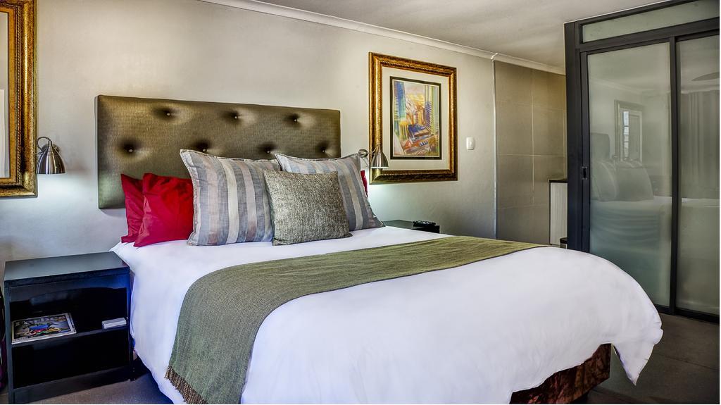 Yalla Yalla Boutique Hotel Вітбанк Екстер'єр фото