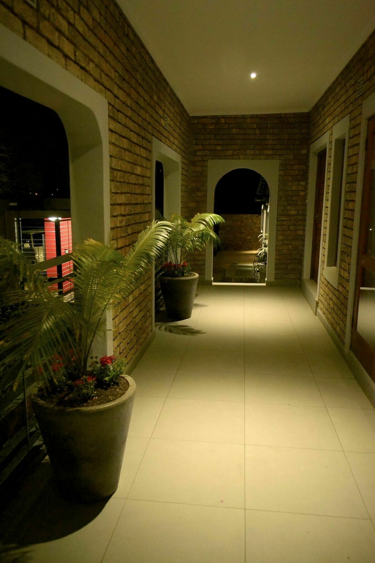Yalla Yalla Boutique Hotel Вітбанк Екстер'єр фото